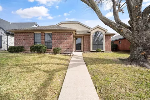 4318 Metronome Dr, Grand Prairie, TX 75052