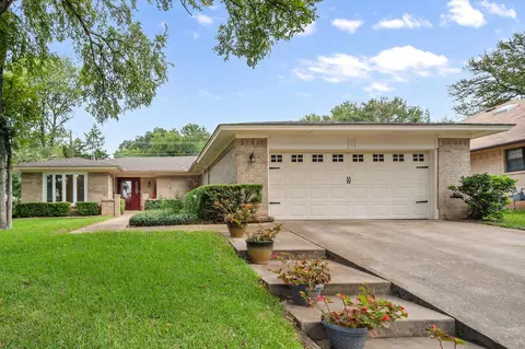 1113 Rusdell Dr, Irving, TX 75060