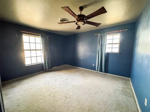 Bedroom - 1005 N 7th St, Haskell, TX 79521 photo 1 of 4