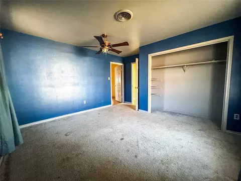 Bedroom - 1005 N 7th St, Haskell, TX 79521 photo 2 of 4