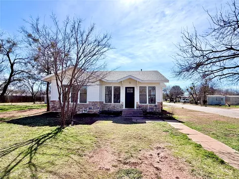 3041 Russell Ave, Abilene, TX 79605