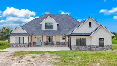 2121 SE County Road 2160, Corsicana, TX 75109