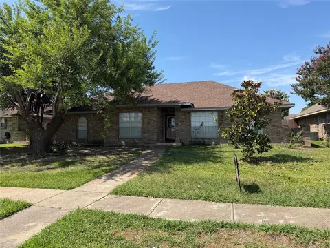 3402 Hayman Dr, Garland, TX 75043