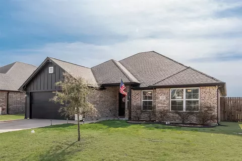 121 Palmer South Ct, Palmer, TX 75152