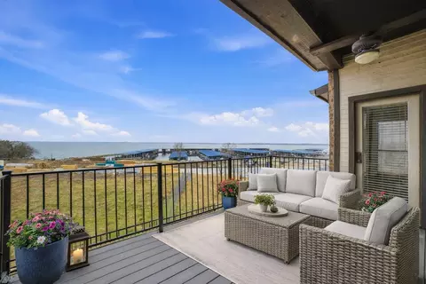 275 Henry M Chandler Dr, Rockwall, TX 75032
