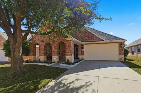 277 Pebble Beach Dr, Frisco, TX 75036