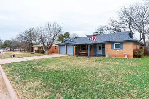 2517 Woodridge Dr, Abilene, TX 79605