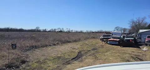 505 Whitehurst St, Greenville, TX 75401