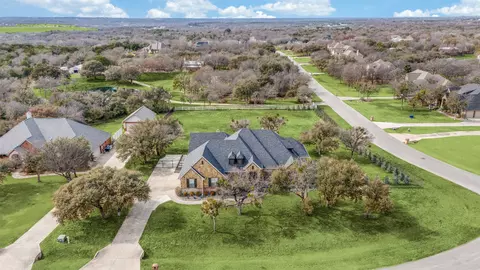 10009 Allen Mill Ct, Fort Worth, TX 76135
