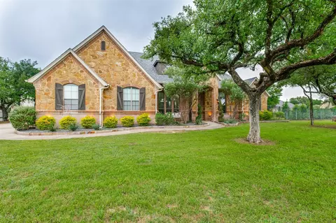 10009 Allen Mill Ct, Fort Worth, TX 76135