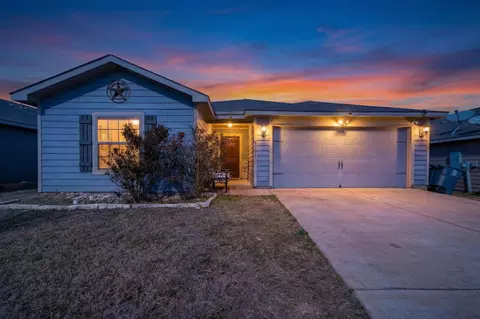 1331 Lucchese Ln, Dallas, TX 75253