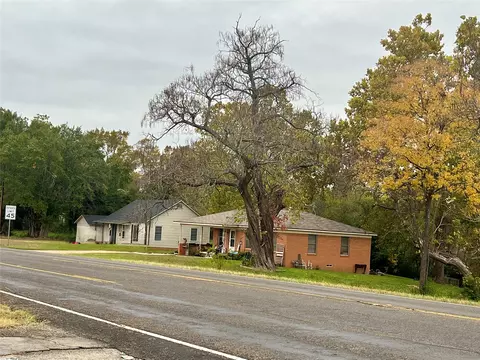 802 E 804 0 E Hubbard, Lindale, TX 75771