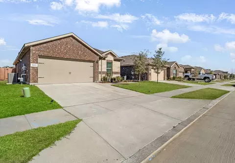 6224 Blacksmith Ave, Fort Worth, TX 76179