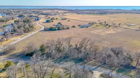 lot33 Clubhouse, Corsicana, TX 75109
