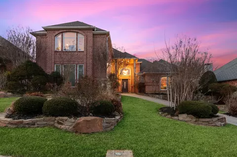 2706 Shady Hill Ct, Grapevine, TX 76051