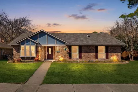 1312 Timber Valley Dr, Flower Mound, TX 75028
