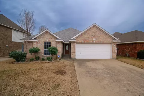 8504 Rock Creek Dr, Fort Worth, TX 76123