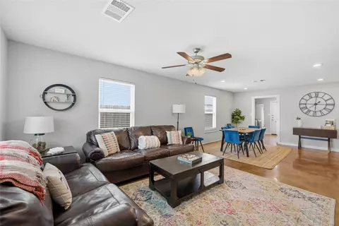 Living - 1111 Primrose Dr, Waco, TX 76706 photo 1 of 1