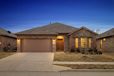 1132 Gillespie Dr, Justin, TX 76247