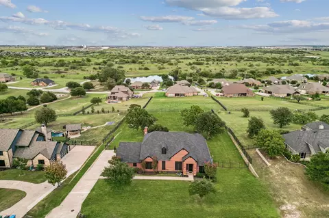 10500 Los Rios Dr, Fort Worth, TX 76179