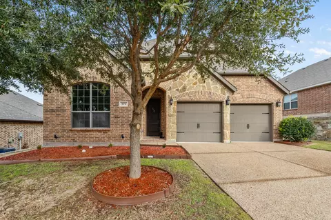 573 Kara Dr, Rockwall, TX 75087