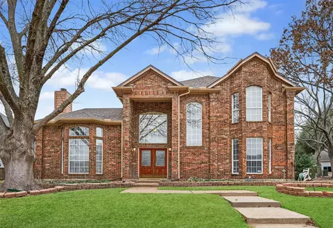 733 Pine Lakes Dr, Plano, TX 75025