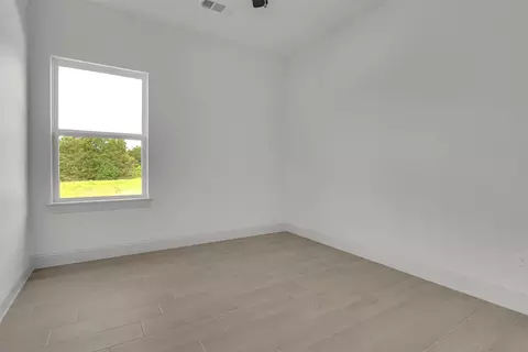 Bedroom - 504 E Ball St, Tom Bean, TX 75489 photo 6 of 10