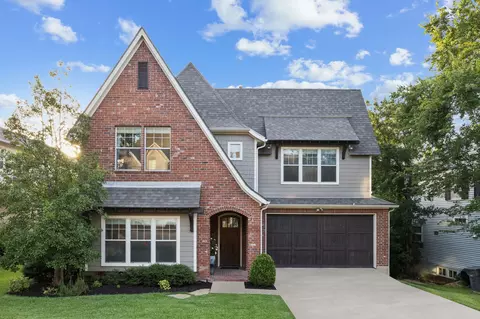 8019 Deer Trail Dr, Dallas, TX 75238