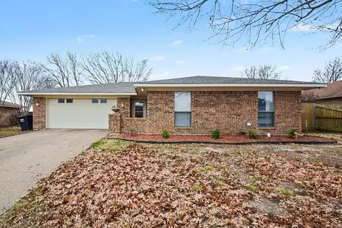 5103 Utah St, Greenville, TX 75402