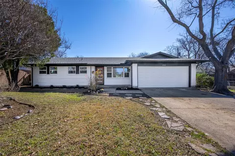 2924 Amber Ln, Farmers Branch, TX 75234