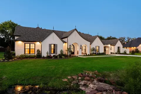 108 Copper Creek Trl, Lantana, TX 76226