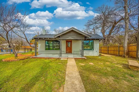 624 N Vernon Ave, Dallas, TX 75208