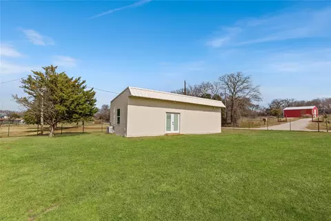 Other - 9213 Wilson Rd, Pilot Point, TX 76258 photo 6 of 10