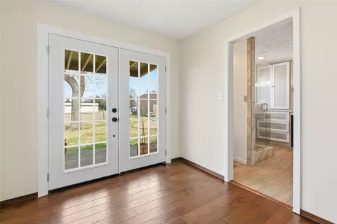 Entry Way - 9213 Wilson Rd, Pilot Point, TX 76258 photo 1 of 1