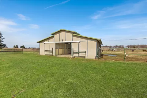 Other - 9213 Wilson Rd, Pilot Point, TX 76258 photo 9 of 10