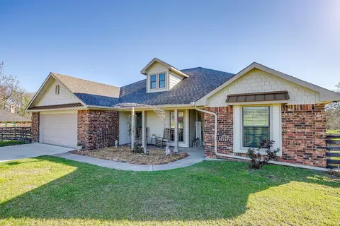 4017 Midway Rd, Weatherford, TX 76085