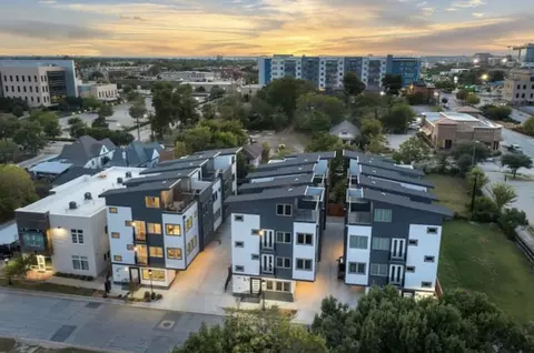 1120 Galveston Ave #1, Fort Worth, TX 76104
