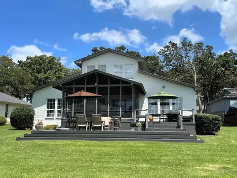 5402 Point Lavista, Malakoff, TX 75148