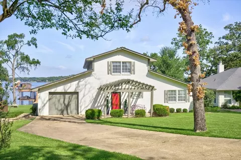 5402 Point Lavista, Malakoff, TX 75148
