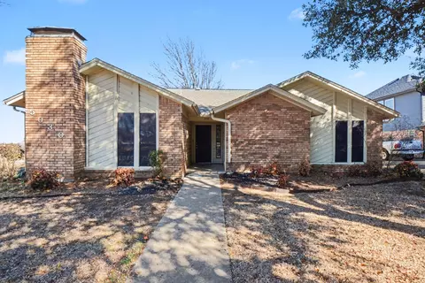 5030 Montego Bay Dr, Irving, TX 75038
