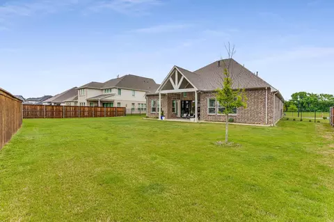 Exterior - 175 Stirling Dr, Argyle, TX 76226 photo 7 of 7