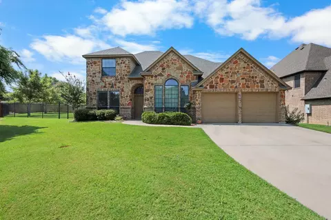1617 Thousand Oaks Dr, Decatur, TX 76234