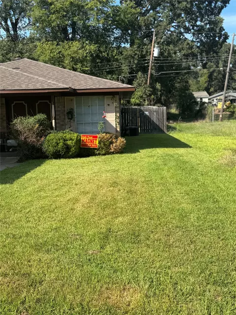 3052 Yorktown Dr, Shreveport, LA 71107
