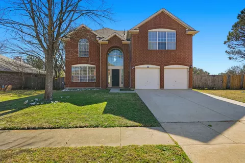 1213 Calvert Dr, Cedar Hill, TX 75104