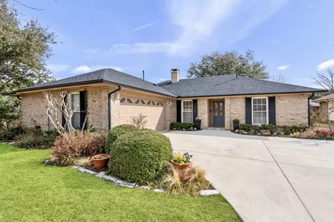 2230 Cedarbrush Dr, Carrollton, TX 75006