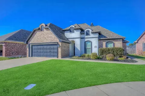 213 Roanoke Cir, Benton, LA 71006