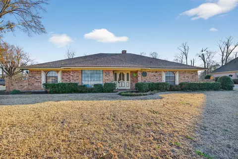 5430 Coach Rd, Bossier City, LA 71111