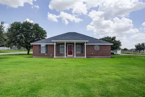 365 Country Ln, Haslet, TX 76052