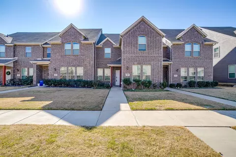 417 Milverton Dr, Crowley, TX 76036