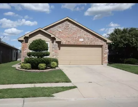 6212 Geneva Ln, Fort Worth, TX 76131